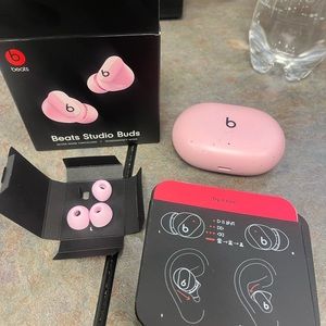 BEATS Studio Buds - Pink